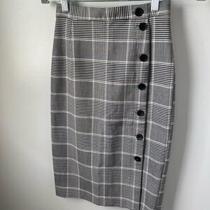 H&M plaid pencil midi skirt black size 2